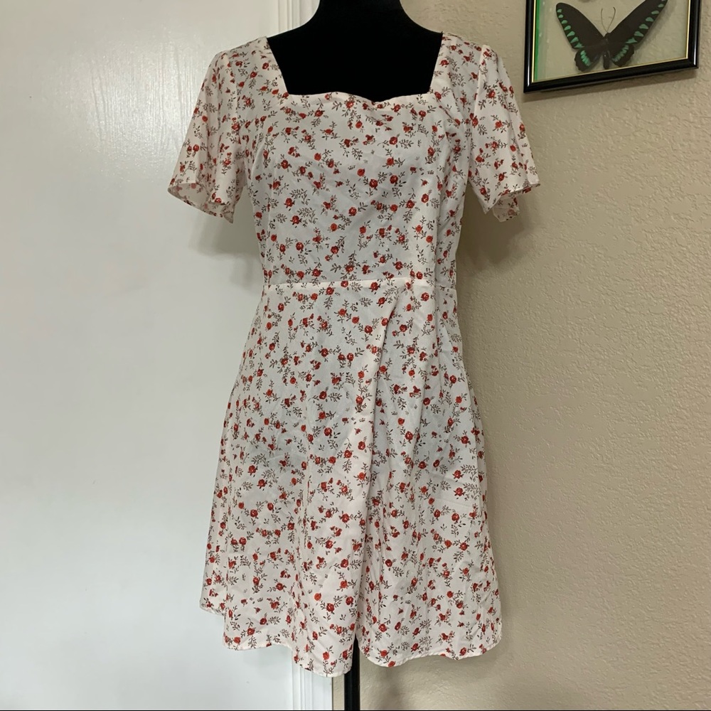SHEIN floral dress - Picture 3 of 10